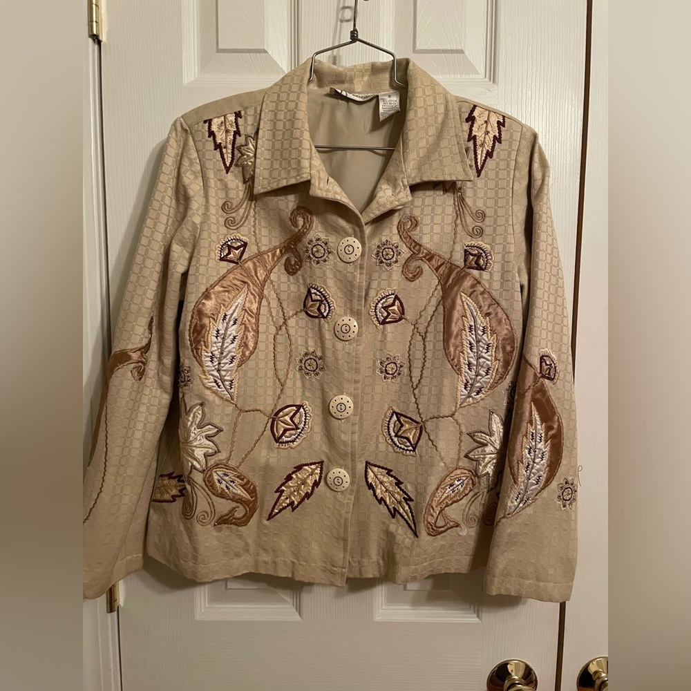 Dress barn suit jacket, size small